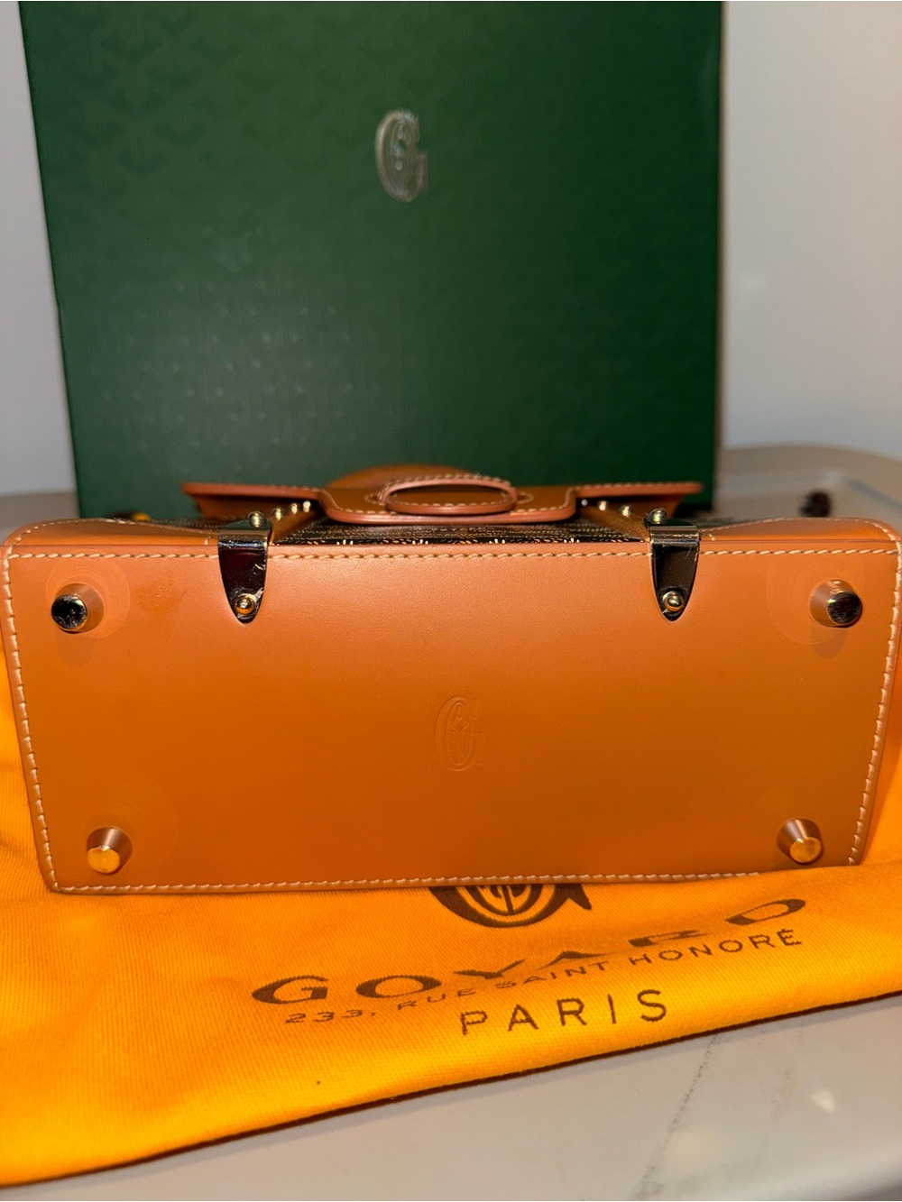 Brown and Black Goyard Saigon Bag - Picture 2 of 3